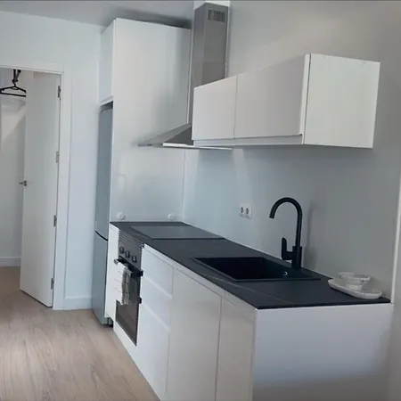 Castle Hill Castillo Apartment