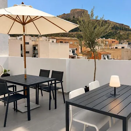 Castle Hill Castillo Apartment
